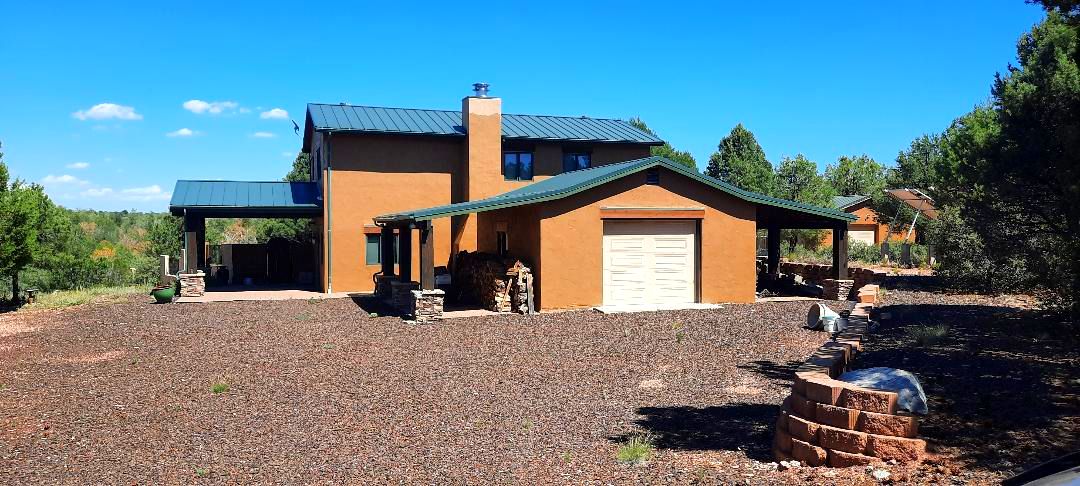 Ranch Home w/ Guest House Off-Grid Acreage For Sale in Arizona