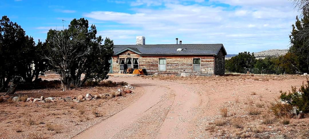 Cabin/Homestead